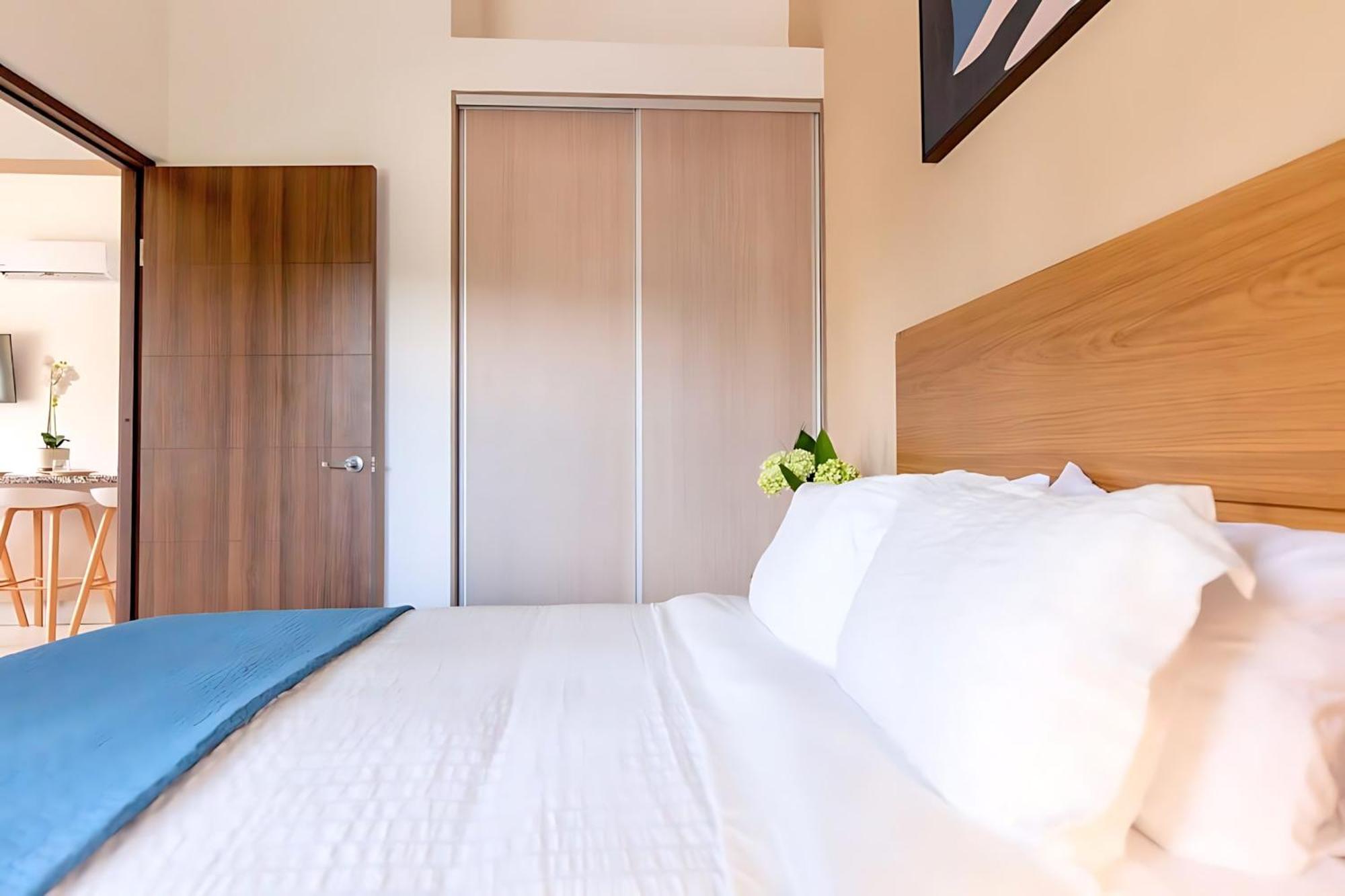 Modern 2Br Condo - Minutes From Jaco Beach - Prime Location Екстериор снимка